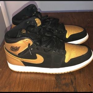 Air jordan ones melo edition